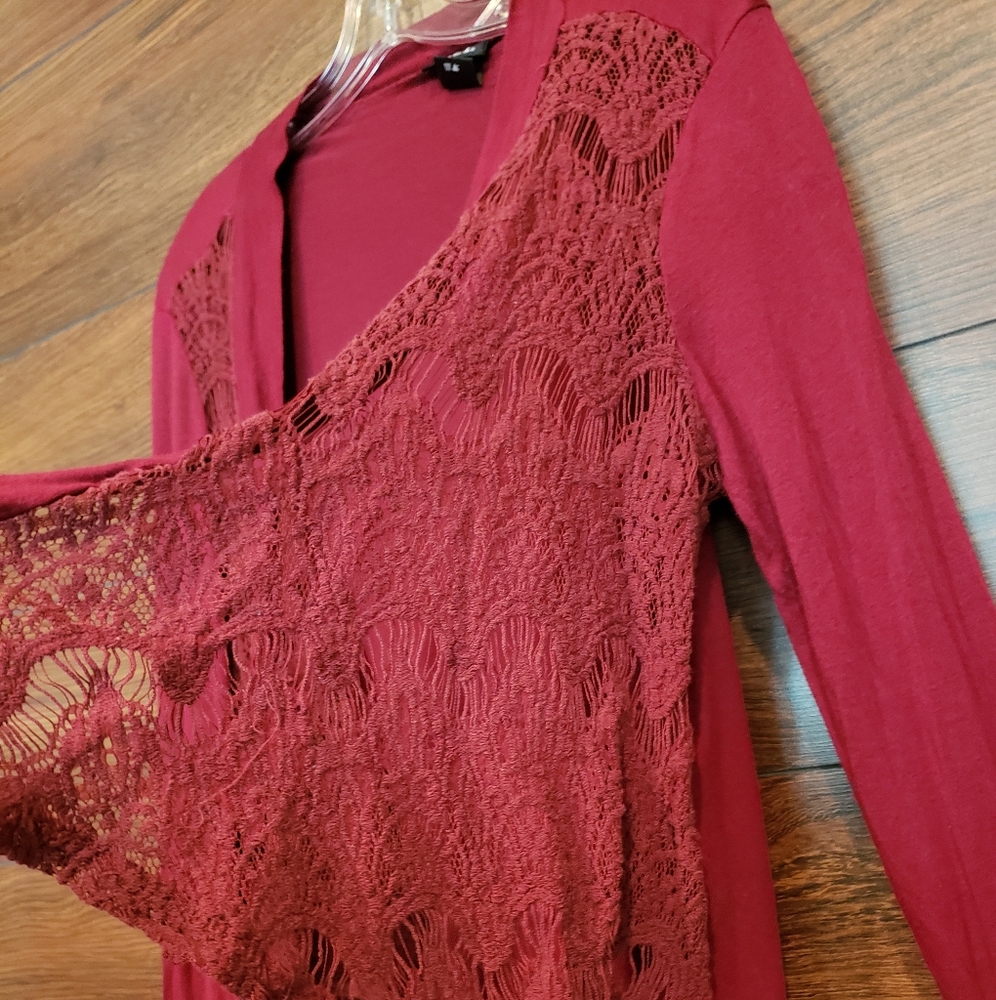 Rue21 Maroon Knitted Cardigan